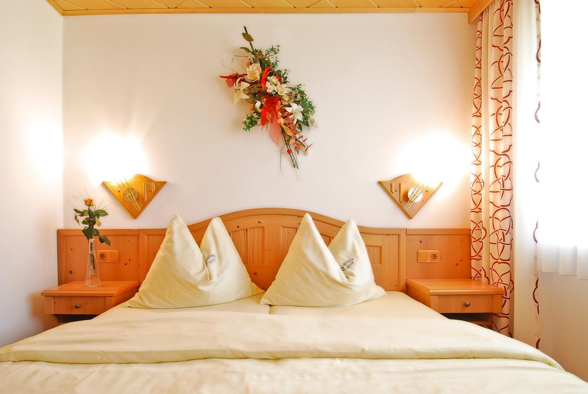 Appartements Kristall 압티나우 외부 사진