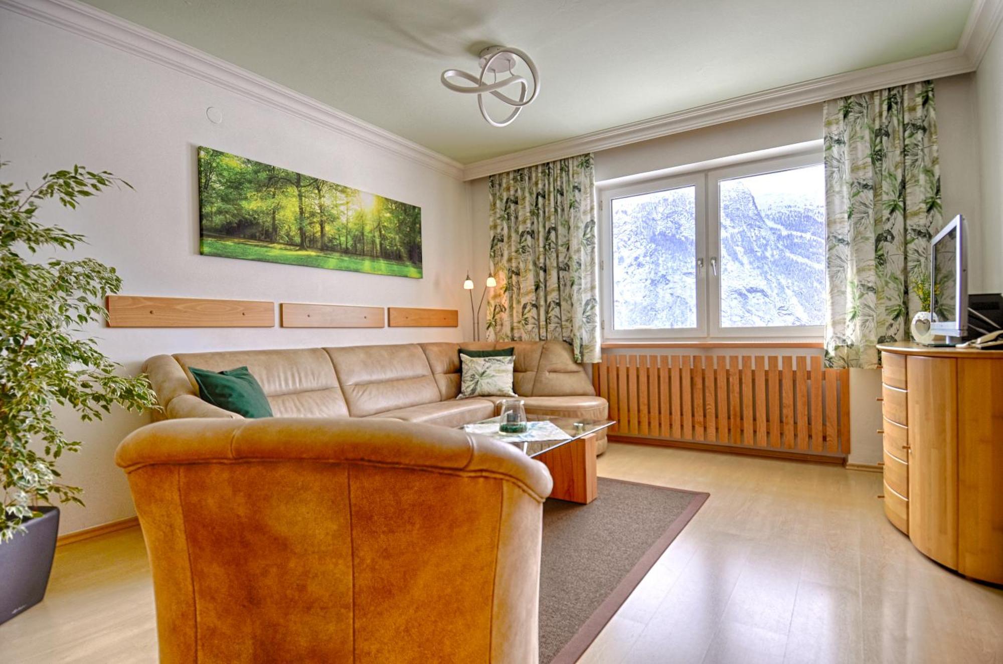 Appartements Kristall 압티나우 외부 사진